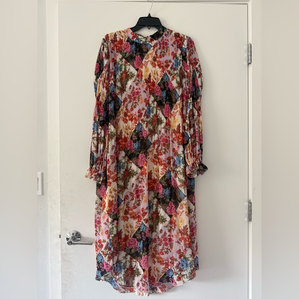 Anthropologie Shara Floral Pleated Printed Midi Dress Size M - Picture 2 of 5